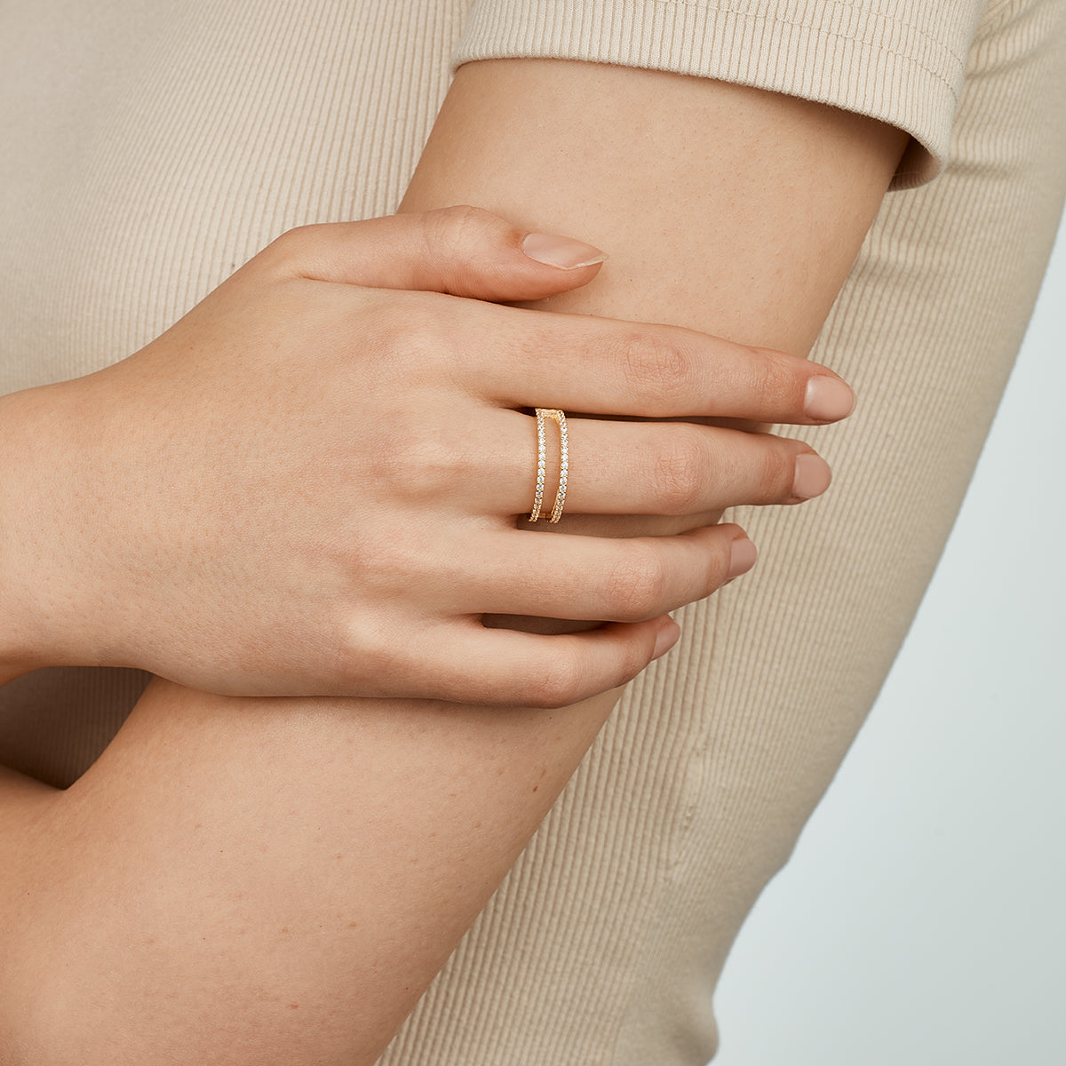 Aliya Doppelring mit Zirkonia Steinen Bild