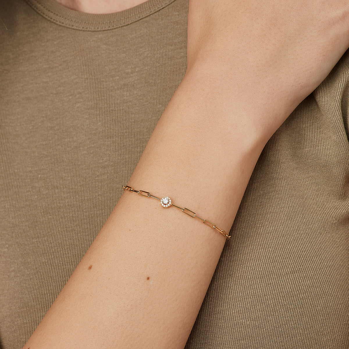 Cherin Gliederarmband mit Zirkonia Stein