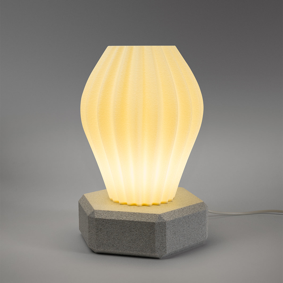 Tischlampe Vela Linea mit Base Hexa Beige Nacht