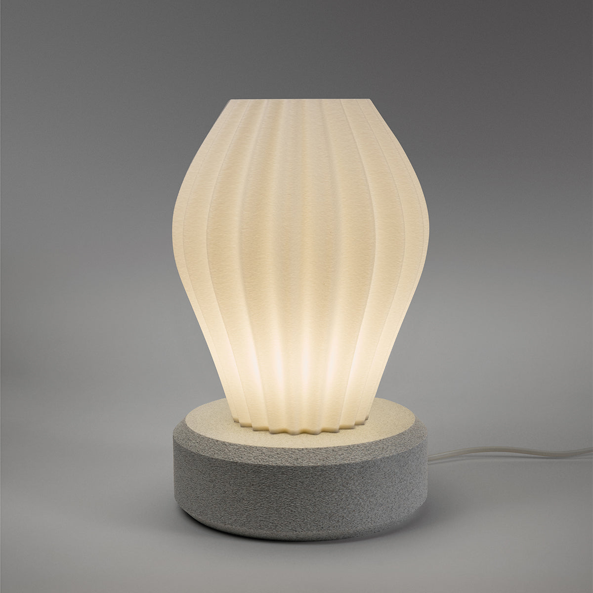 Tischlampe Vela Linea mit Base Luna Weiss Nacht