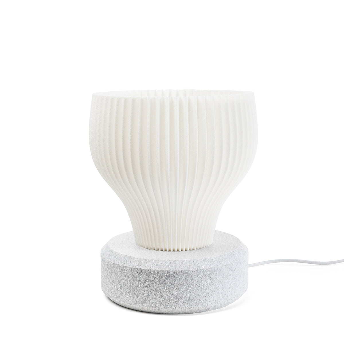 Tischlampe Bloom Stria mit Base Luna Weiss Tag